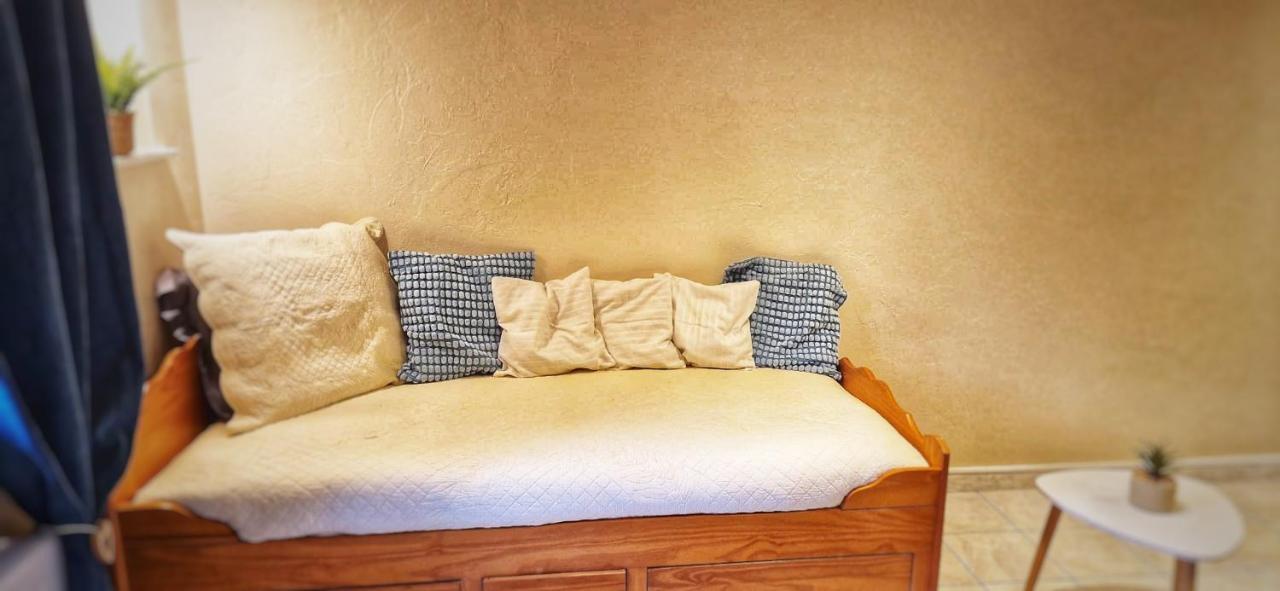 Grand Studio 3 Personnes Idealement Place Barcelonnette Exterior foto