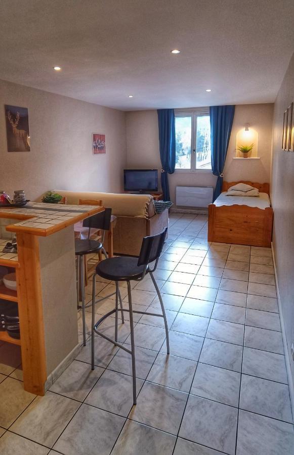 Grand Studio 3 Personnes Idealement Place Barcelonnette Exterior foto