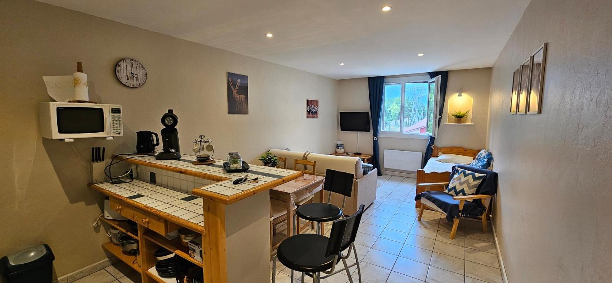 Grand Studio 3 Personnes Idealement Place Barcelonnette Exterior foto